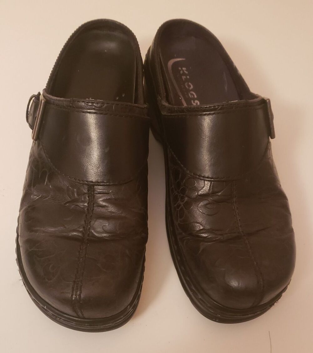 Klogs Women’s Black 100% Leather Slip-On Clogs Size 8.5 Slip-Resistant PO-Good
